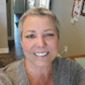 Meet your Posher, Lesa